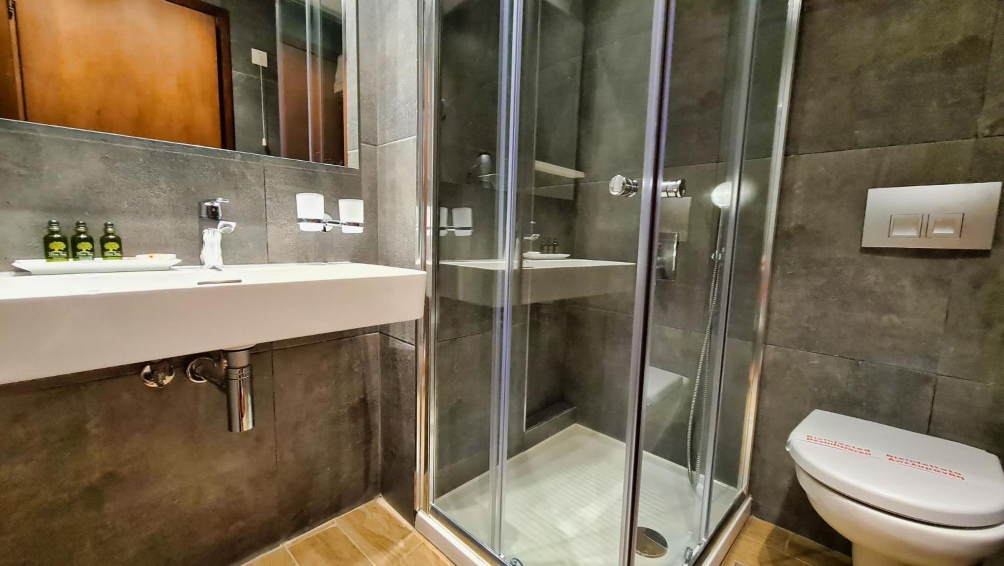 Hotel Evilion Sea And Sun Néoi Póroi Ngoại thất bức ảnh