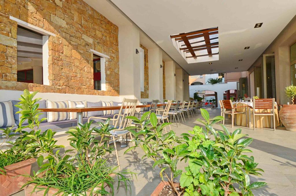 Hotel Evilion Sea And Sun Néoi Póroi Ngoại thất bức ảnh