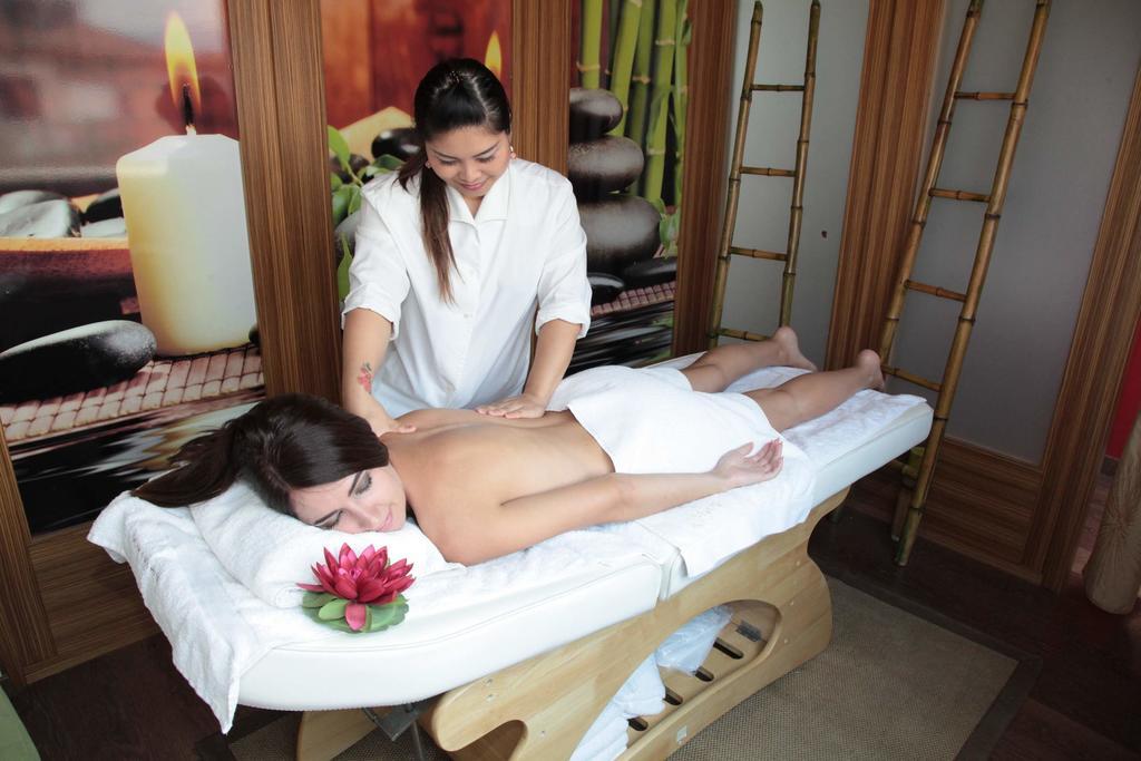 Hotel Evilion Sea And Sun Néoi Póroi Ngoại thất bức ảnh